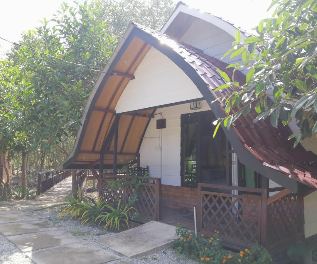 Api-Api Eco Chalet بانتايْ كوك المظهر الخارجي الصورة